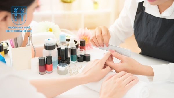 TUYỂN NHÂN VIÊN NAIL MI LÀM VIỆC LINH HOẠT