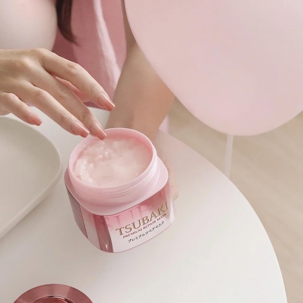 Ủ Tóc TSUBAKI Màu Hồng