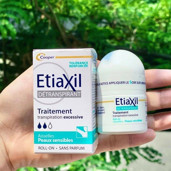 Lăn Khử Mùi Etiaxil 15ml