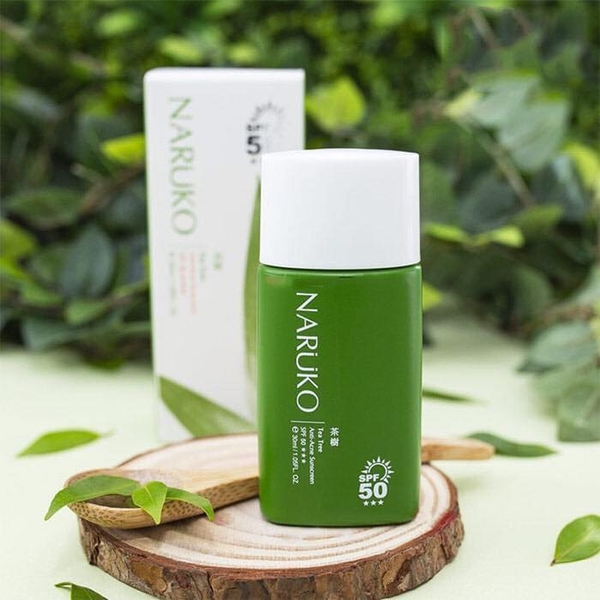 Kem chống nắng trị mụn tràm trà Naruko SPF 50 Naruko Tea Tree Anti-Acne Sunscreen SPF50+++