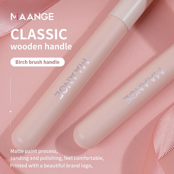 Cọ Môi Tán Son Maange