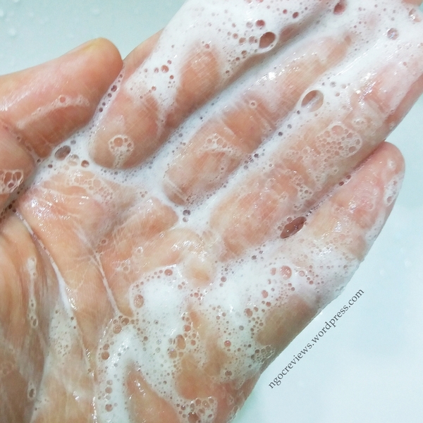 Gel rửa mặt da dầu mụn bí đao Cocoon Winter Melon Cleanser Bí Đao140ml