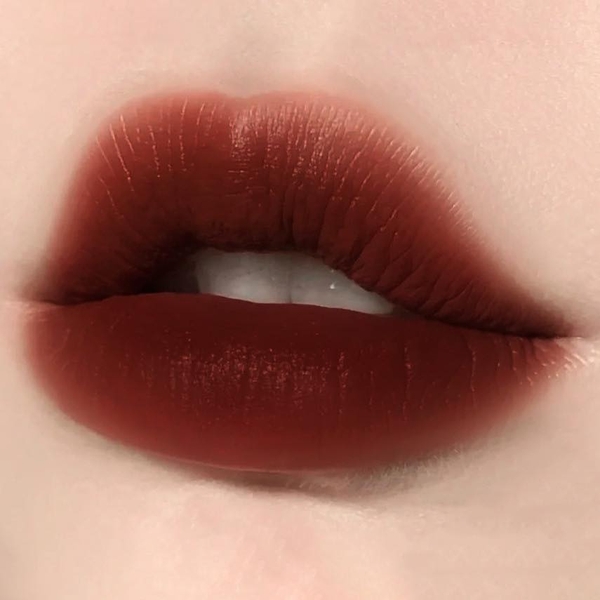 Son Kem Lì, Lên Màu Chuẩn, Mịn Môi Romand Blur Fudge Tint 5g