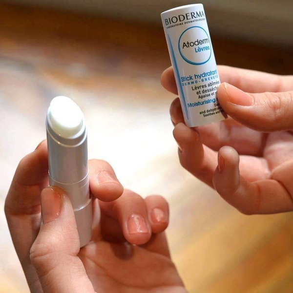 Son dưỡng môi Bioderma Atoderm Levres Stick Hydratant