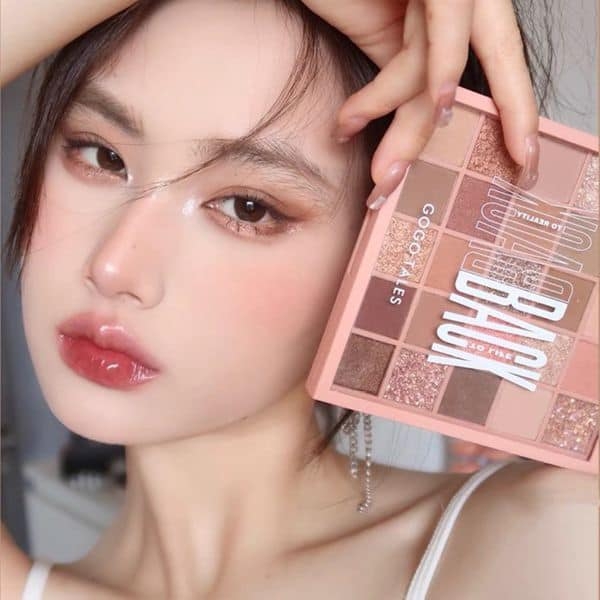 Bảng mắt nội địa trung Gogo Tales 25 ô Play Color Eyeshadow Palette 29.5g