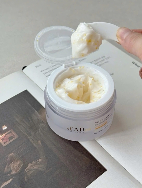 Kem dưỡng d'Alba Vita Toning