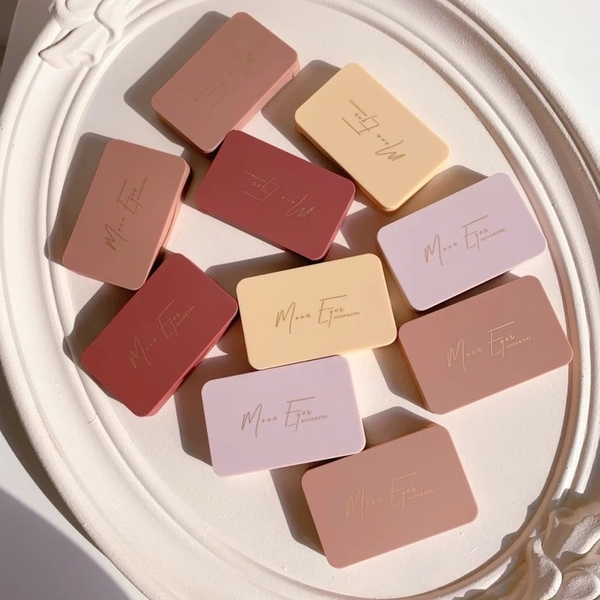 Phấn má Moon Eyes