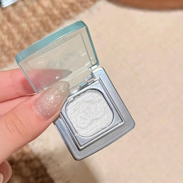 Nhũ mắt Cheeryep U010 Qianyan Monochrome Shimmer Eyeshadow