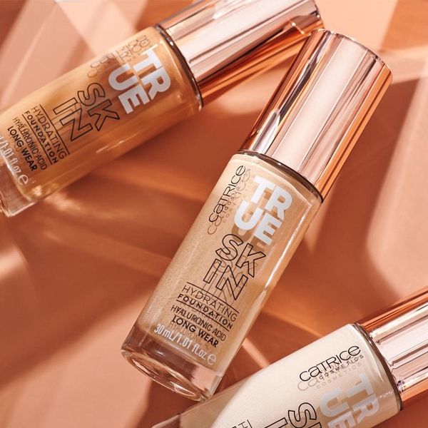 Kem Nền Dưỡng Ẩm Cho Da Khô Catrice True Skin Hydrating Foundation