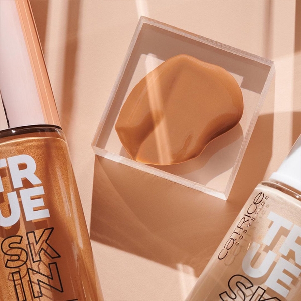 Kem Nền Dưỡng Ẩm Cho Da Khô Catrice True Skin Hydrating Foundation