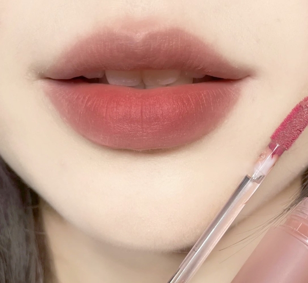 Son kem lì lâu trôi 3CE Blur Water Tint