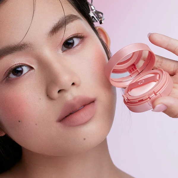 Má Hồng Into You Air Cushion Blush