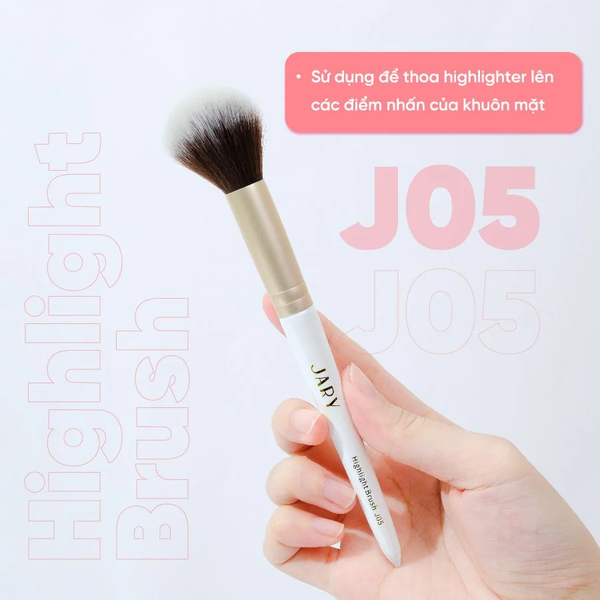 Cọ Tán Phấn Bắt Sáng Jary Highlight Brush J05