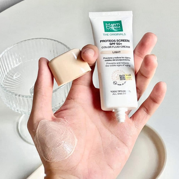 (Hàng nhập khẩu) Kem Chống Nắng MartiDerm The Originals Proteos Screen SPF50+ Fluid Cream 40ml