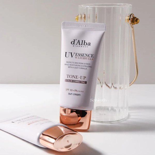 Kem chống nắng nâng tone d'AIba Waterfull TONE UP Sun Cream SPF50+ PA++++