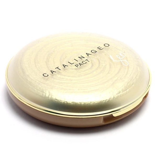 Phấn Phủ Dạng Nén Siêu Mịn Mỏng Nhẹ Geo Vàng Lamy Catalina Geo Golden Pact