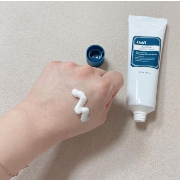 Kem Dưỡng Klairs Rich Moist Soothing Cream 80ml