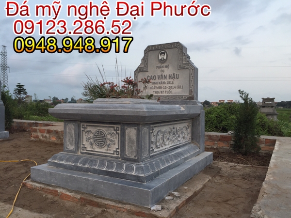 Mộ đá đẹp của cụ ông khi đã hoàn thiện