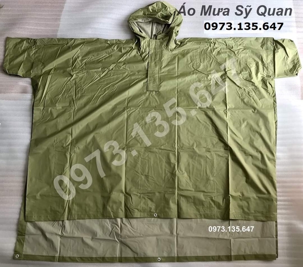 ao-mua-canh-doi-co-ua