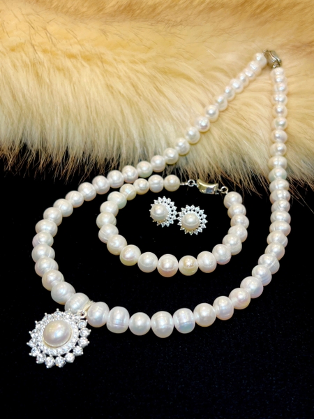 Bộ Trang Sức Ngọc Trai Chế Tác Bạc