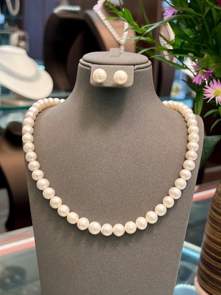Where can I buy real pearls in Vietnam