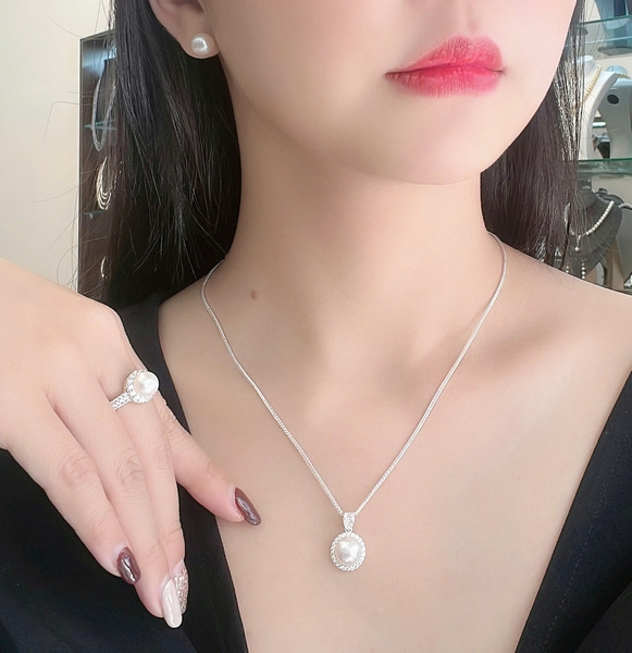 Bộ Trang Sức Ngọc Trai Trắng Chế Tác Bạc