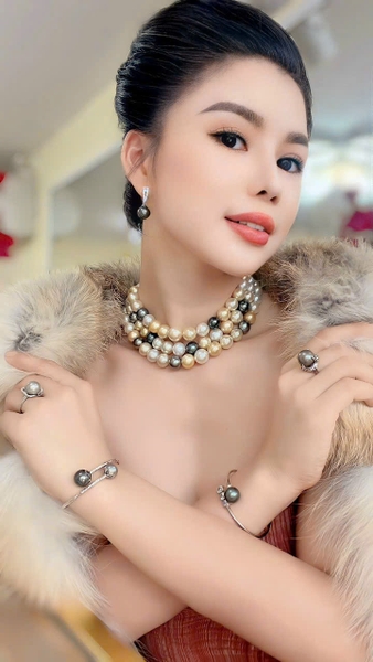 Ngọc Trai Thiên Nhiên Sang Trọng Quý Phái