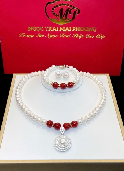 Ngọc Trai Sang Trọng. Quà Tặng Tết Ý Nghĩa