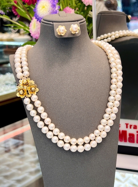 Ngọc trai biểu tượng của sự hạnh phúc , sự yêu thương và bình an