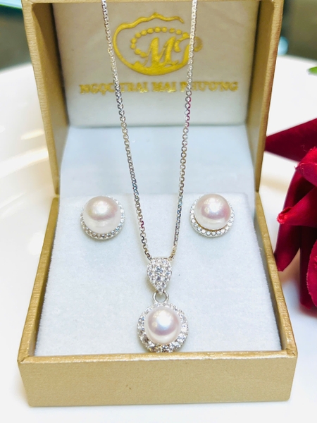 Bộ Ngọc Trai Thanh Lịch