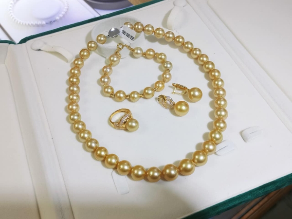 BỘ NGỌC TRAI VÀNG KIM BIỂN SOUTHSEA CAO CẤP