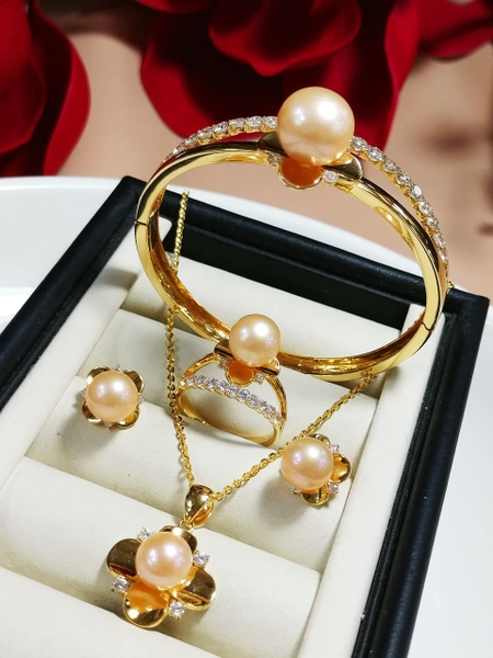 BỘ TRANG SỨC NGỌC TRAI HỒNG CAM XINH XẮN VÀNG