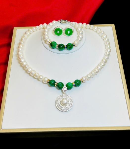 Bộ Ngọc Trai Trắng Phối Cẩm Thạch Sang Trọng  Ngọc chuỗi 8li  hoa tai và mặt chế tác bạc