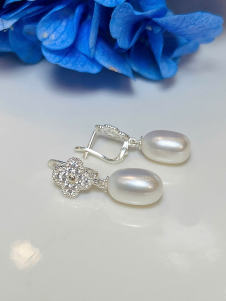 Hoa Tai Ngọc Trai Giọt Nước Duyên Dáng