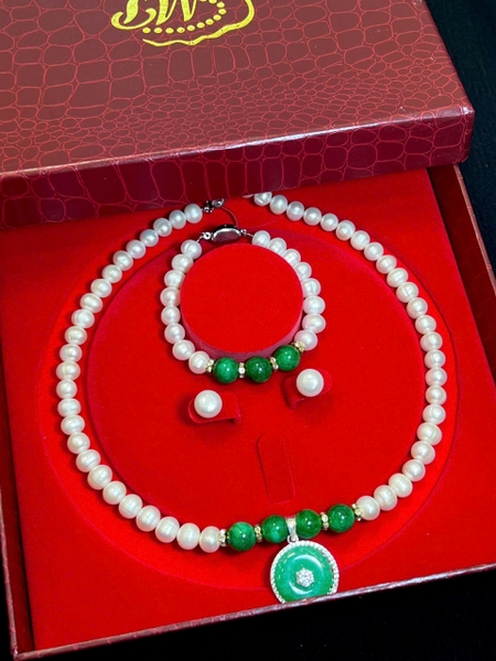 Bộ trang sức ngọc trai chế tác bạc