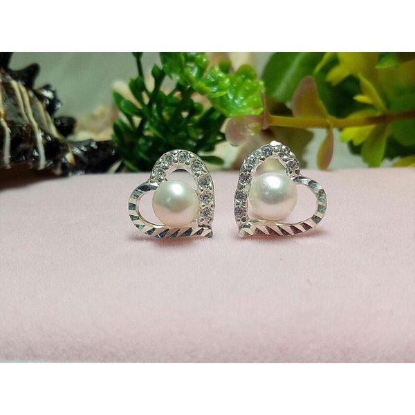 HOA TAI NGỌC TRAI TRÁI TIM