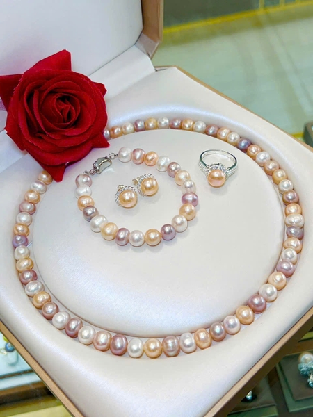 Bộ Chuỗi Trang Sức Ngọc Trai Tứ Quý Thanh Lịch