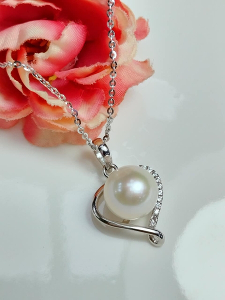 Mặt Ngọc trai thiết kế Trái tim