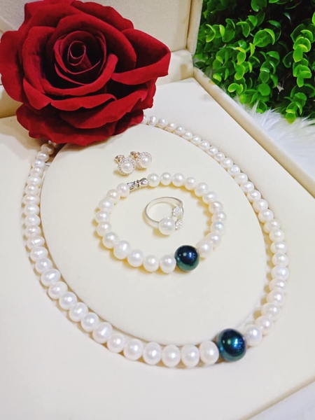 Bộ Ngọc Trai Trắng Thanh Lịch Sang Trọng