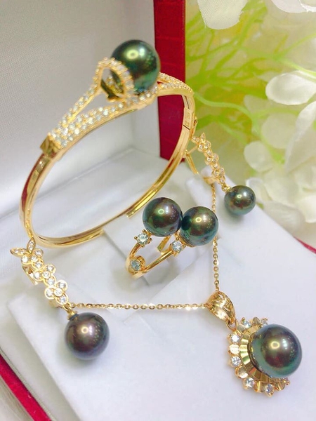 Bộ Trang Sức Ngọc Trai Xanh Rêu Cao Cấp Sang Trọng