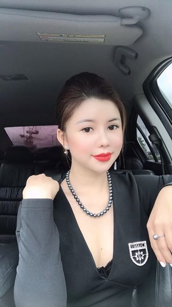 Chuỗi Cổ Ngọc Trai Xanh Lông Công Cao Cấp