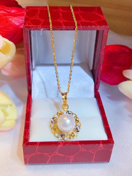 Dây Chuyền Mặt Ngọc Trai Sang Trọng Quý Phái