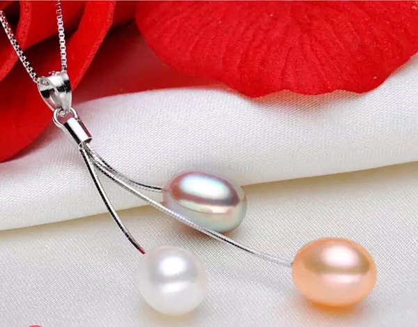 Dây Chuyền Mặt Ngọc Trai Nữ Tính