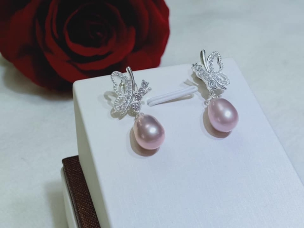 Hoa Tai Ngọc Trai Bướm Xinh Nữ Tính 