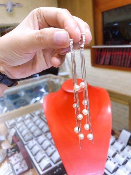 Hoa Tai Ngọc Trai Dáng Dài Nữ Tính