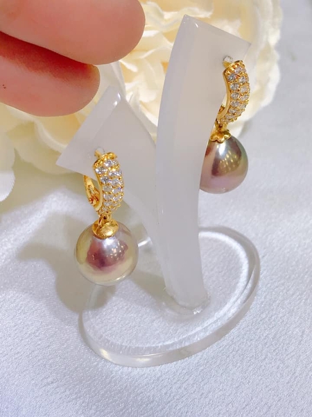 Hoa Tai Ngọc Trai Giọt Metallic Sang Trọng