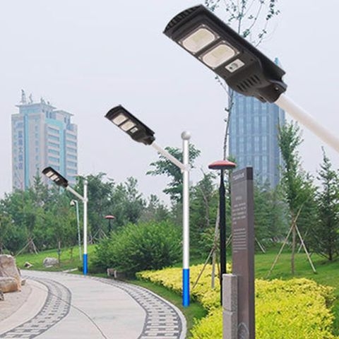 Đèn Đường Năng Lượng Mặt Trời Liền Thể KITAWA Nhiều Khoang 90W LT690