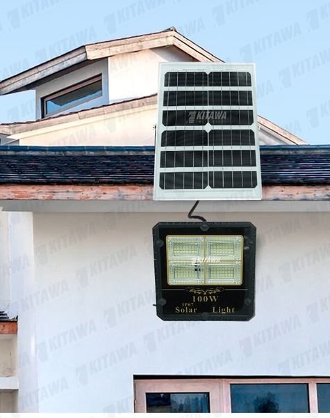 Đèn pha năng lượng mặt trời 100W tấm pin MONO cao cấp DP2100