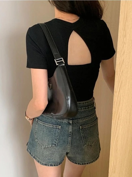 ao-thun-croptop-cut-out-lung