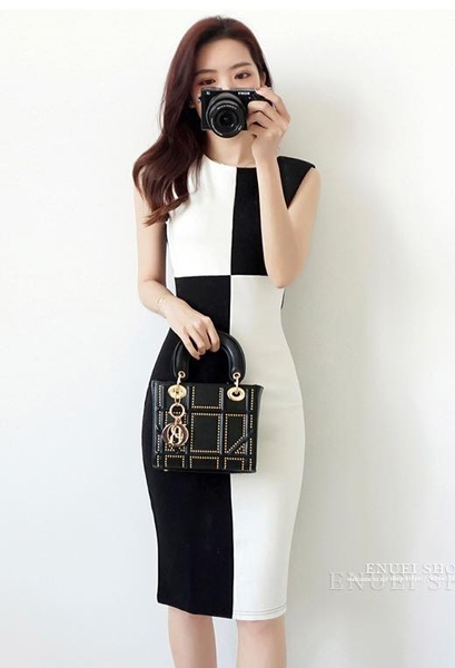 dam-thun-body-hinh-khoi